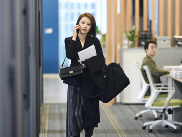 《完美伴侶》開播，僅用2集收視破1，高圓圓為湖南臺帶來一部爆款