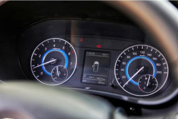 頂配不到8萬就配7座，主打年輕家庭需求，風光S560實力解析！