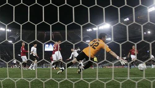 《王朝征程》—弗式曼聯再次登頂歐洲，C羅斬獲金球、揚名天下