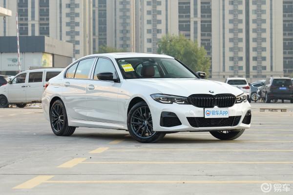 過年回家，開這四款豪華中型車誰更有牌面