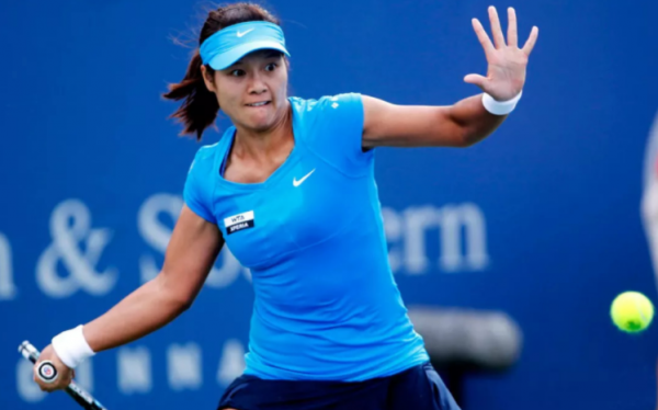 亞洲首位大滿貫李娜：為武漢捐款三百萬，把老公當“充電寶”