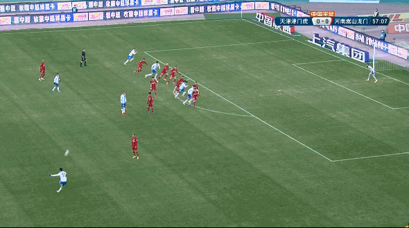 羅歆染紅！天津門虎0比0悶平十人河南嵩山龍門，跌至降級區