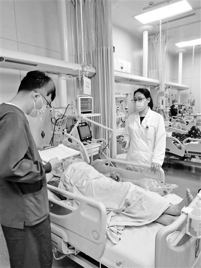 厚厚痰液堵塞氣道 插管供氧歷盡艱險 醫生這樣說