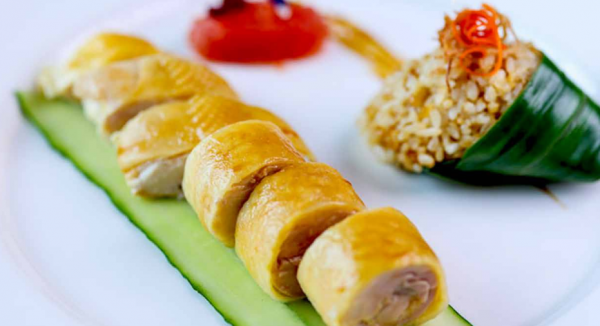 2021年12月，首艘中國籍奢華遊輪來啦！出海跨年，探秘南海