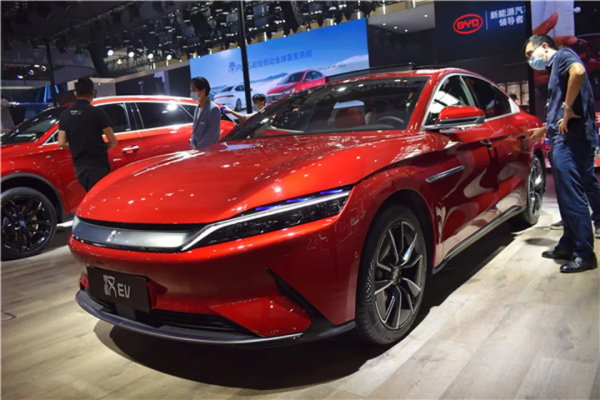 李雲飛營銷“幫倒忙”，比亞迪的高階夢難以成功？