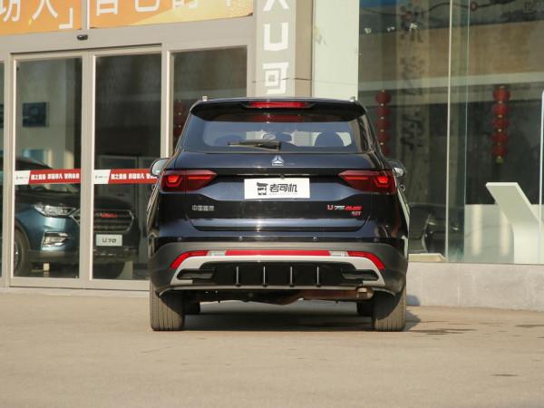 重卡龍頭造SUV，哈弗H6同款2&period;0T配8AT，還是7座，實拍VGV U75PLUS