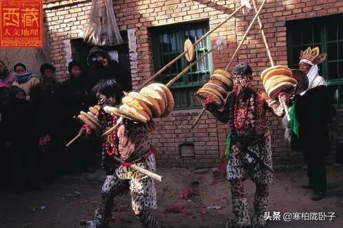 古老而神秘的於菟究竟是什麼?它在青海土族中是怎樣的一種存在? 古老而神秘的於菟究竟是什麼?它在青海土族中是怎樣的一種存在?