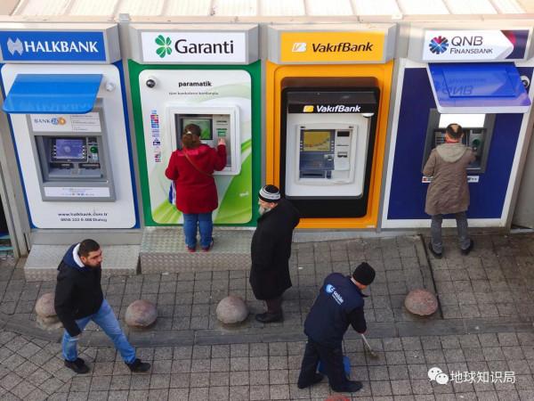 股市每天熔斷一次？土耳其現在“跌”媽不認