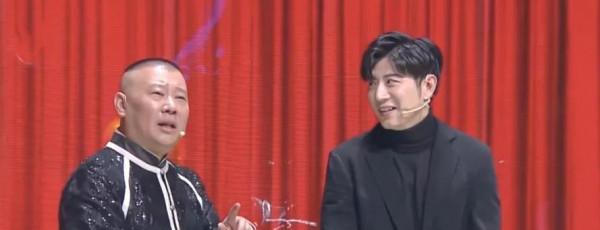 笑到最後才是贏，相聲行業集體停演，郭德綱的徒弟卻轉身上了央視