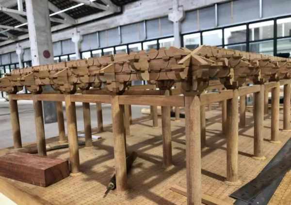 這個山西人，把中國最傳統的榫卯做成了國潮玩具