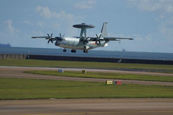從本屆珠海航展看中國空軍參展軍機，我國大踏步邁向戰略空軍