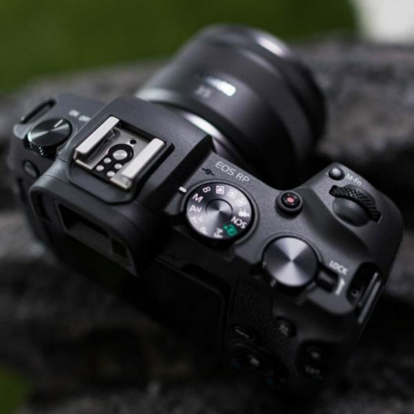 最快下個月索尼A7M4釋出！佳能、尼康什麼相機值得買？