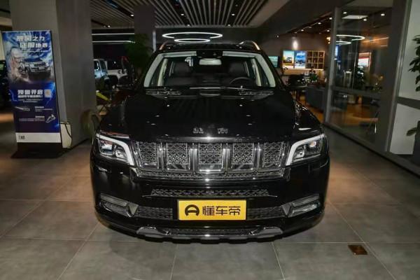北京BJ90:搭載3.0T+9擋手自一體,外觀時尚,造型穩重 北京BJ90:搭載3.0T+9擋手自一體,外觀時尚,造型穩重