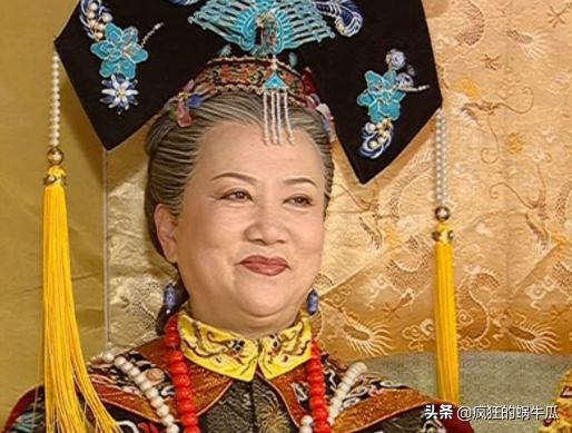 還珠三姐妹全員崩塌,這六個角色誰能成為你心中的封面一姐? 還珠三姐妹全員崩塌,這六個角色誰能成為你心中的封面一姐?