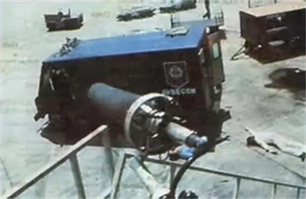 1983年阿基諾遇刺,下葬前仍穿著血衣,因腦部中彈面容顯得不完整 1983年阿基諾遇刺,下葬前仍穿著血衣,因腦部中彈面容顯得不完整