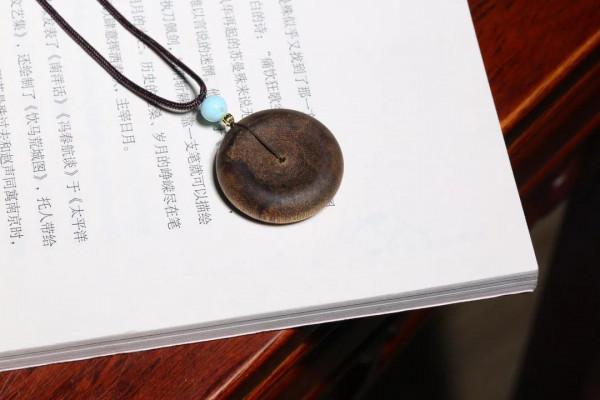 達拉幹平安扣一枚欣賞