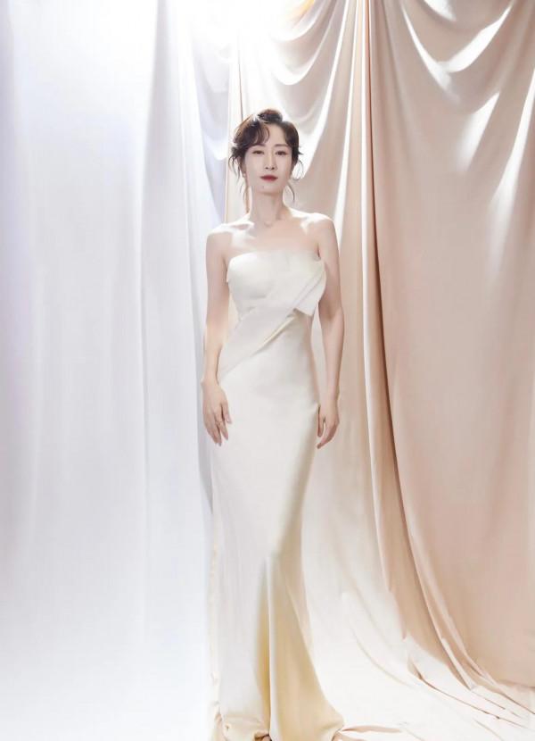 劉敏濤高畫質美圖，大姐的這氣質絕了