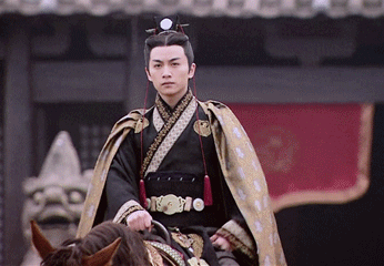 讓人念念不忘的8位“古裝男神”,風度翩翩,又帥又美,體態又好 讓人念念不忘的8位“古裝男神”,風度翩翩,又帥又美,體態又好