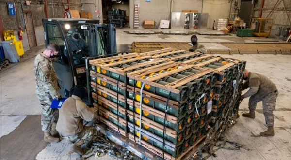 美國向烏克蘭運送掩體剋星火箭筒，準備巷戰？