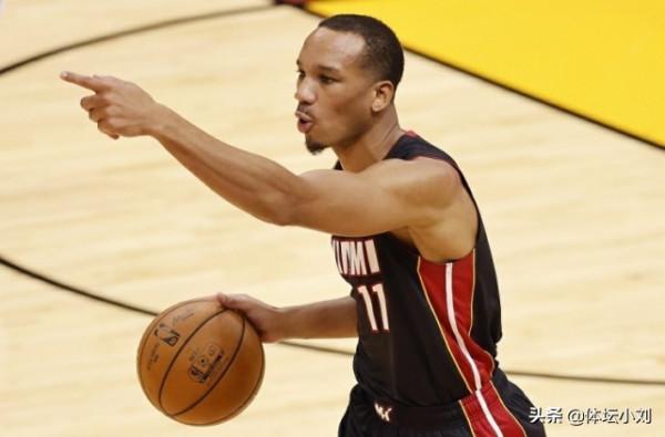 被火箭放棄！30歲防守尖兵又被無視，勇士或成唯一救命稻草