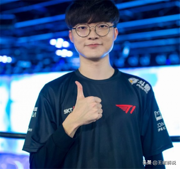 EDG世界賽奪冠，老隊員pawn卻輸掉了比賽，faker好友也被霸哥碾壓