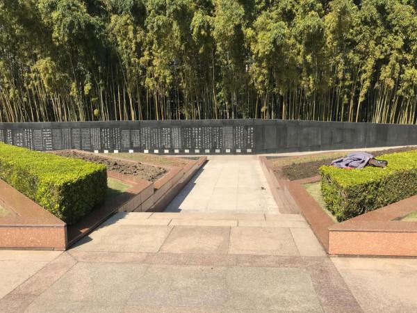 感謝先輩們披荊斬棘，讓後輩享受這繁華盛世