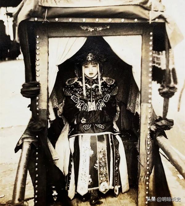 女子入廟祈福，遭遇花和尚羞辱，揭開14條人命大案，花和尚被凌遲