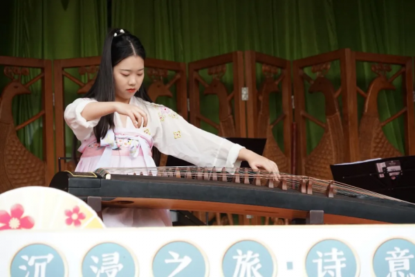 天府古鎮藝術節國慶1+7,豐富多彩的沉浸式演岀燃爆音樂文創古鎮街子! 天府古鎮藝術節國慶1+7,豐富多彩的沉浸式演岀燃爆音樂文創古鎮街子!