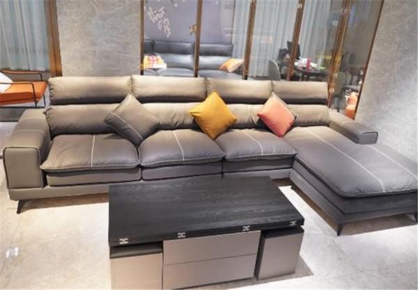 什麼是科技布沙發？和真皮沙發有何區別？家裡有沒有必要買