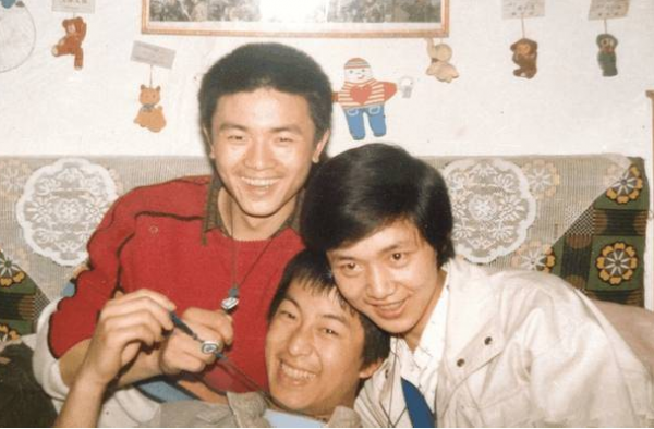 劉奕君：人生低谷期淨身出戶，二婚娶小嬌妻終獲幸福