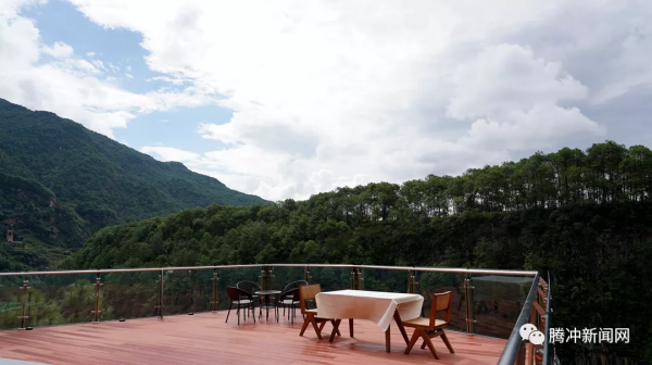 騰衝住宿丨你住過在懸崖上的酒店嗎？