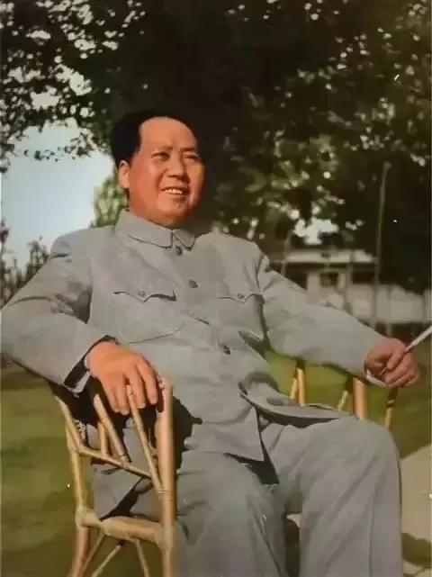 高樹勳起義後,卻被無故審查,毛主席指示:他有功,必須保證安全 高樹勳起義後,卻被無故審查,毛主席指示:他有功,必須保證安全