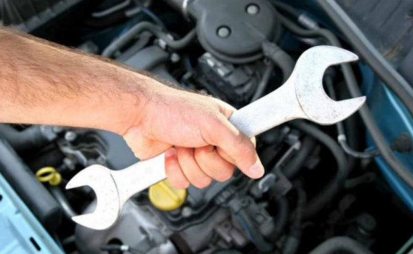 新能源汽車保養維護和燃油車區別大不大？到底劃不划算？