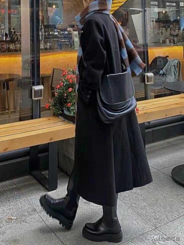 小個子女生不要愁？冬天試試這些穿搭小技巧，顯高顯瘦又時髦