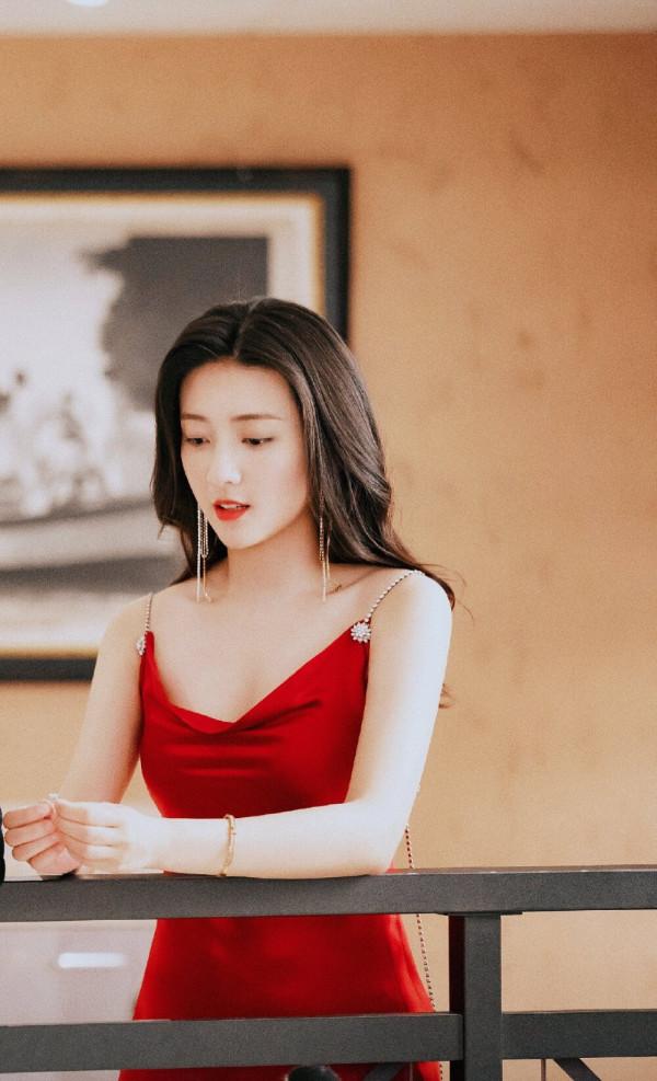 90後女演員裡，有“端莊”長相的，我只服這4位！這才是大女主感