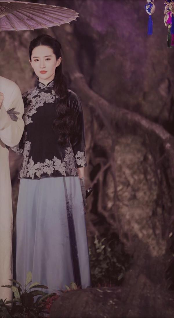 劉亦菲在《南煙齋筆錄》，光是劇照都令人怦然心動