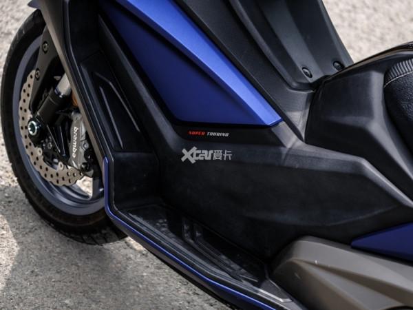 CKD風潮下的旗艦踏板 試駕光陽AK550 CKD版 CKD風潮下的旗艦踏板 試駕光陽AK550 CKD版