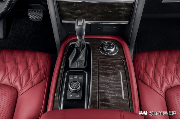 新車 | 硬剛豐田陸巡!日產途樂70週年版釋出,約人民幣35萬元起 新車 | 硬剛豐田陸巡!日產途樂70週年版釋出,約人民幣35萬元起