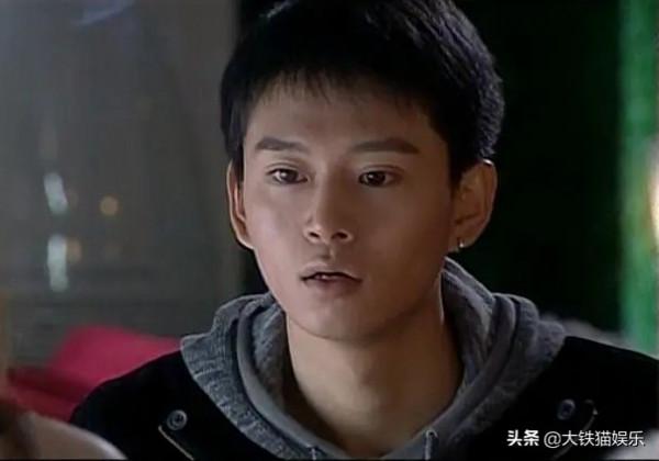 10大“海巖男郎”今昔顏值對比:有人中年成油王,有人改名又變臉 10大“海巖男郎”今昔顏值對比:有人中年成油王,有人改名又變臉