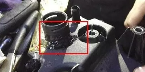 賓士方向機轉向助力油多久換一次