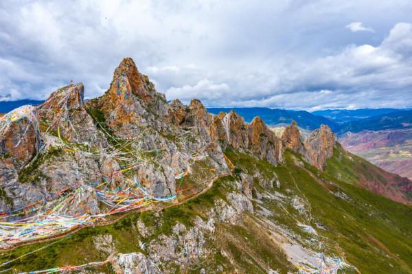 西藏第三大城市,有“西部小重慶”之稱,是四川雲南進藏的第一站 西藏第三大城市,有“西部小重慶”之稱,是四川雲南進藏的第一站