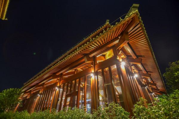 廣東旅行,發現一座“禪修酒店”,造型像古代宮殿,建築大有來頭 廣東旅行,發現一座“禪修酒店”,造型像古代宮殿,建築大有來頭
