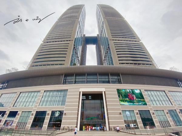 重慶朝天門有一家“大型商場”,投資超過240億,卻一直爭議不斷 重慶朝天門有一家“大型商場”,投資超過240億,卻一直爭議不斷