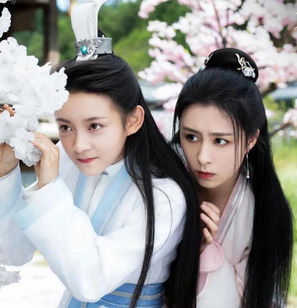 一部輕鬆下飯的高顏值奇幻甜寵劇來了，帥氣男愛上呆萌可愛女