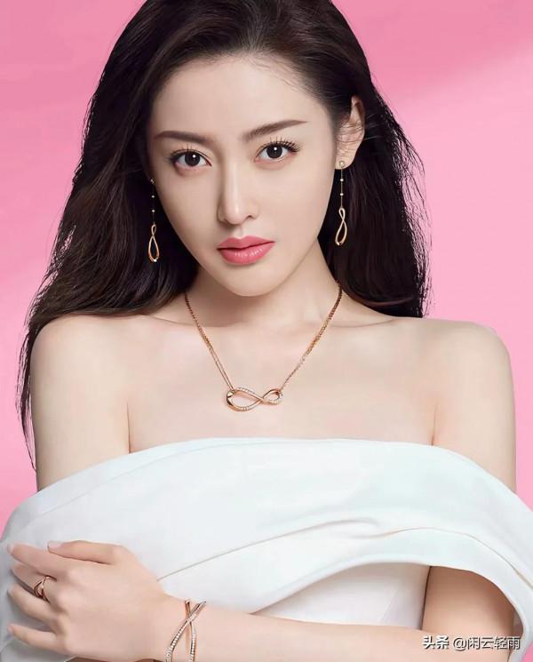 張天愛的氣質無人可比，你們覺得呢？