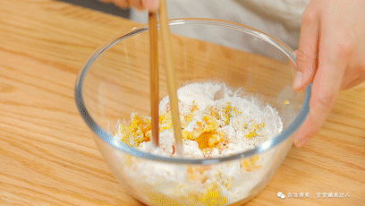 幫娃告別便秘，我只用了3樣食材！鬆軟香甜，2塊錢就做一大盤