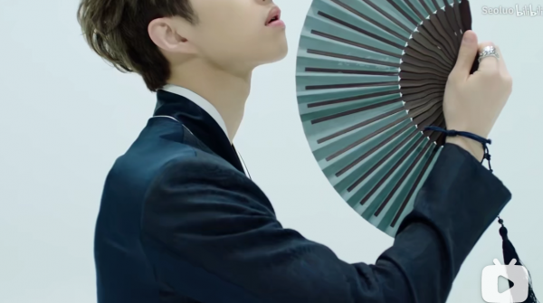 金鐘仁新歌MV引爭議,中國結竟成東洋風?韓國愛豆成中國男團? 金鐘仁新歌MV引爭議,中國結竟成東洋風?韓國愛豆成中國男團?