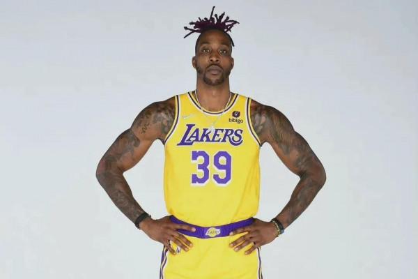 美媒列出了現役常規賽獲勝場次最多的十名球員,湖人獨佔五人 美媒列出了現役常規賽獲勝場次最多的十名球員,湖人獨佔五人