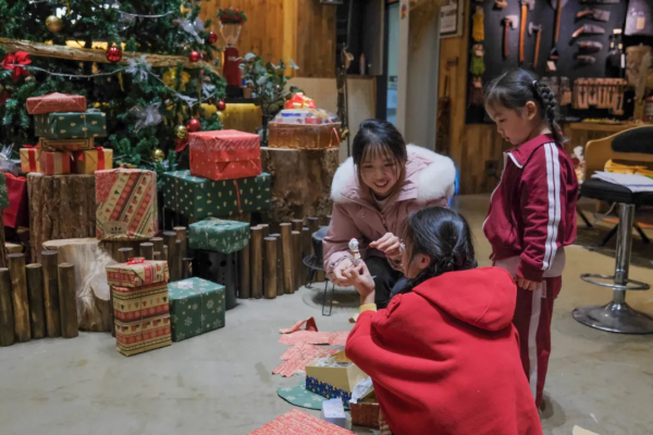 Merry Christmas丨所有的美好此刻如願誕生