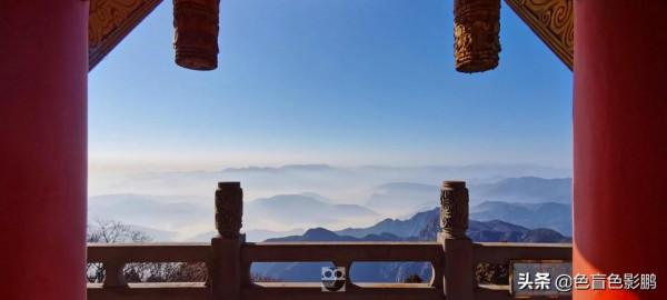 冬季峨眉山偶遇日出日落，夢幻雲海，遙望蜀山之王-貢嘎雪山